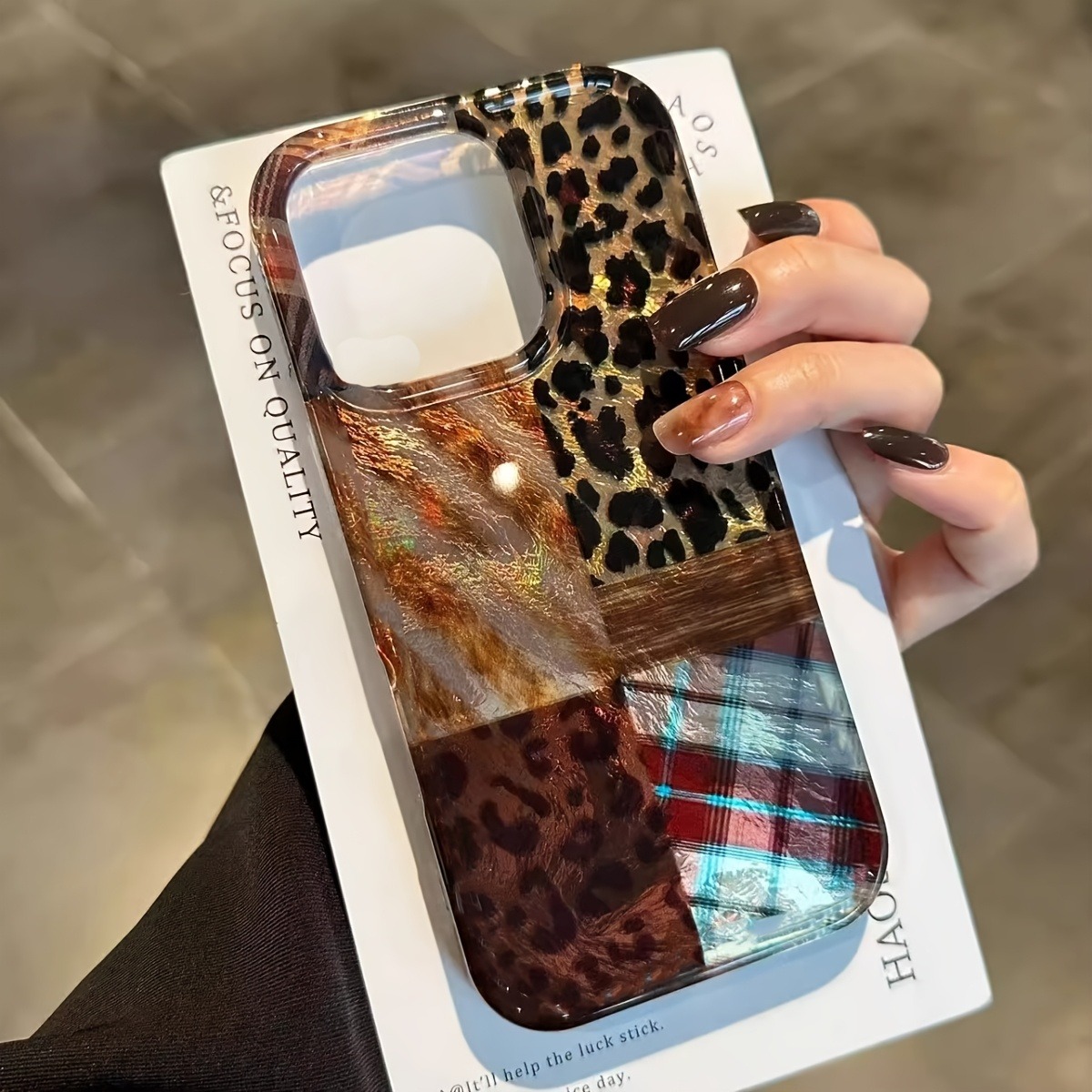 High-End Leopard Print And Tin - огляд і ціна Apple Iphone 15 Pro Max