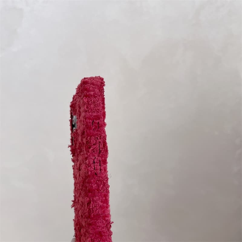 Angora Red Fuzzy Phone Case fo - огляд і ціна Apple Iphone 15 Pro Max